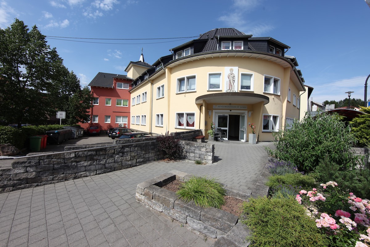 Reinigungskraft / Hauswirtschaftshilfe (m/w/d)